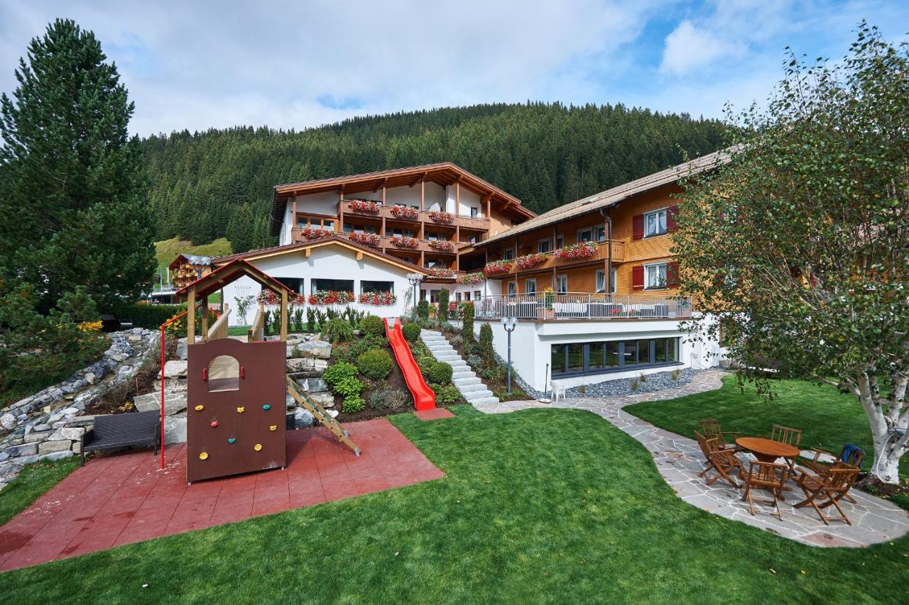 Hotel Alpenblume ダーミュルス エクステリア 写真