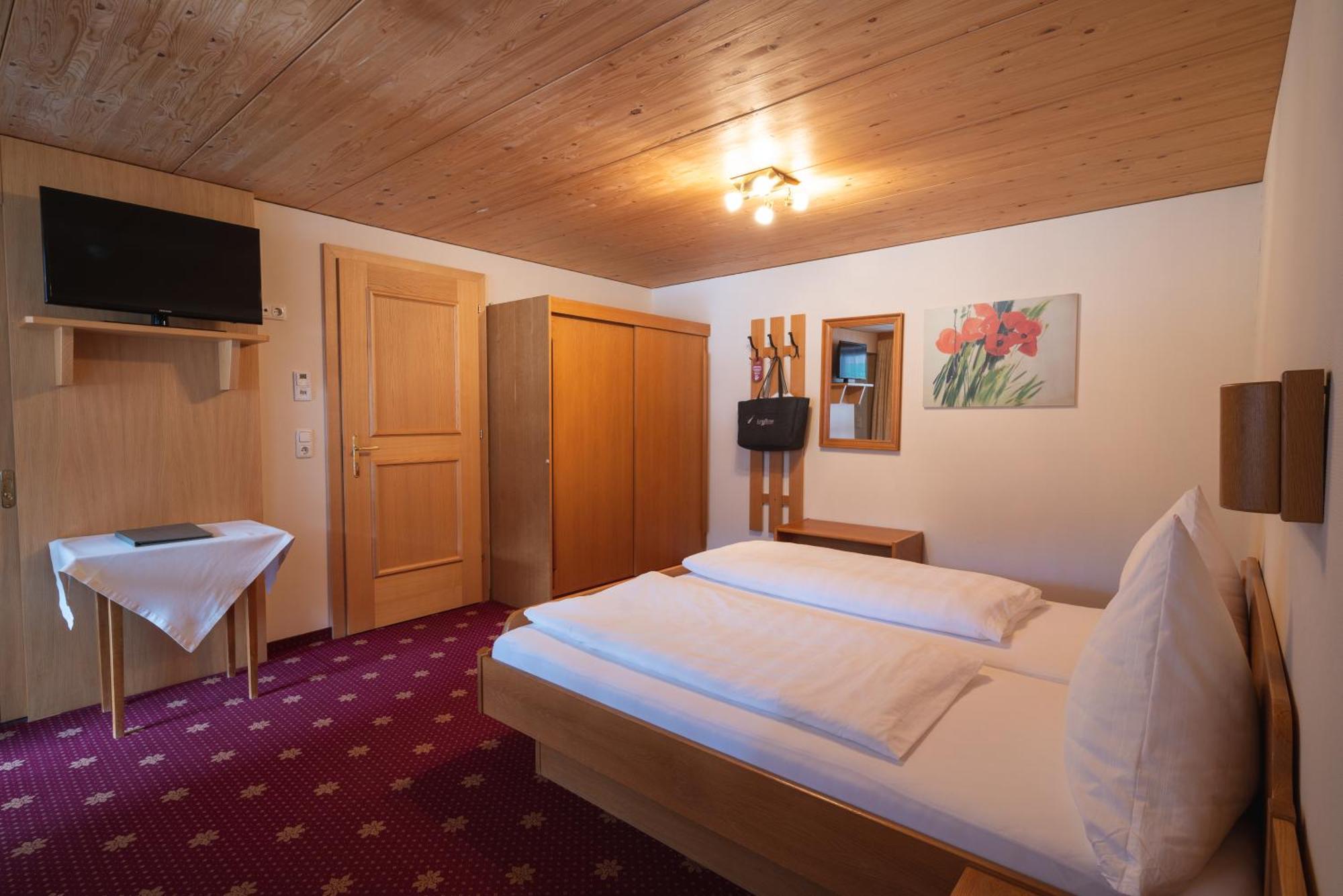 Hotel Alpenblume ダーミュルス エクステリア 写真