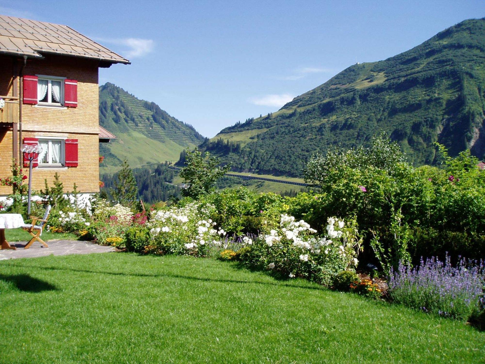 Hotel Alpenblume ダーミュルス エクステリア 写真